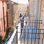 بيت ضيافة Palazzo Iaquinta - Rooms, Restaurant & Wellness