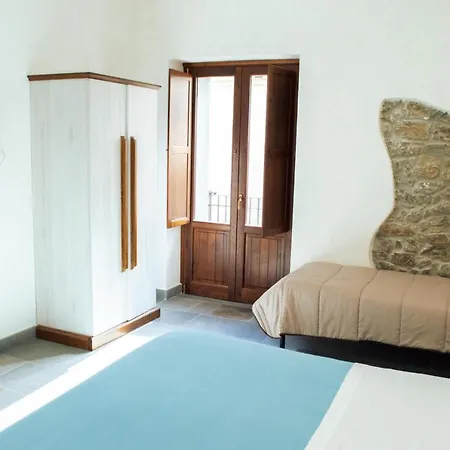 Palazzo Iaquinta - Rooms, Restaurant&wellness