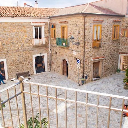 Palazzo Iaquinta - Rooms, Restaurant&wellness Affittacamere Cicerale
