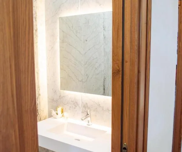 Palazzo Iaquinta - Rooms, Restaurant & Wellness